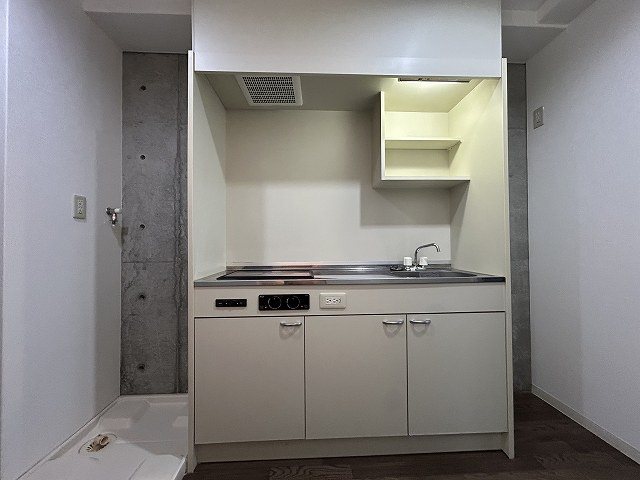 キッチン　同マンション別部屋