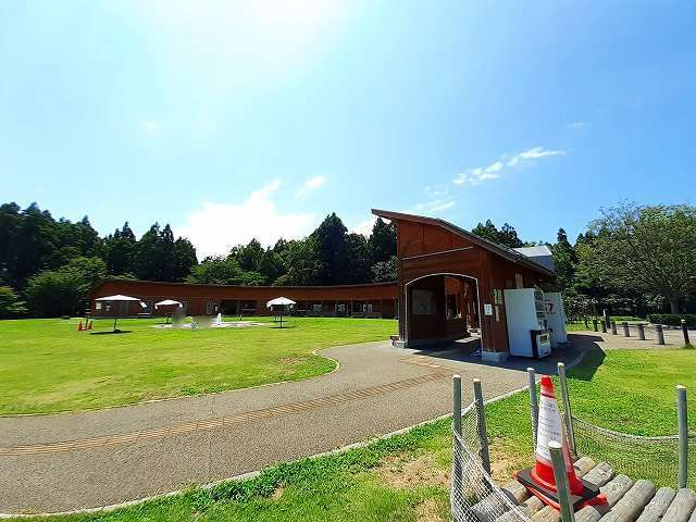 公園　大潟水と森公園（公園）まで1900m