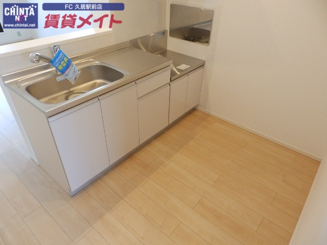 キッチン　同タイプの部屋写真です