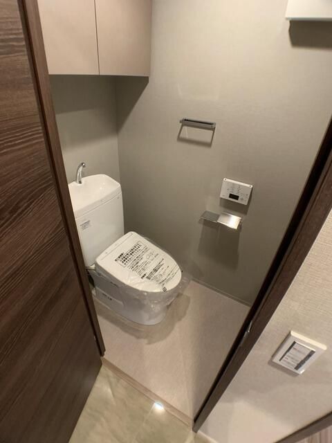 トイレ　清潔感のあるトイレです