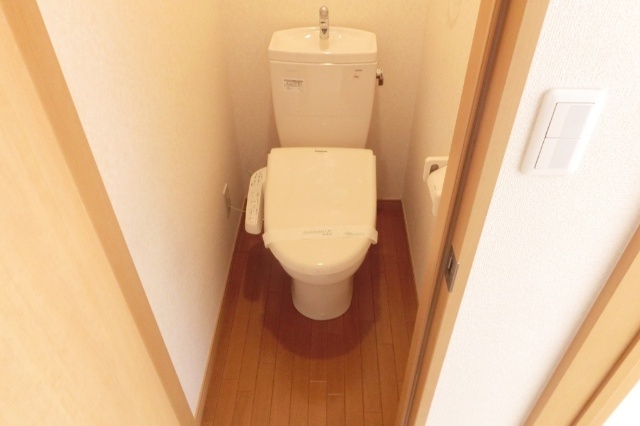 トイレ　別室の写真