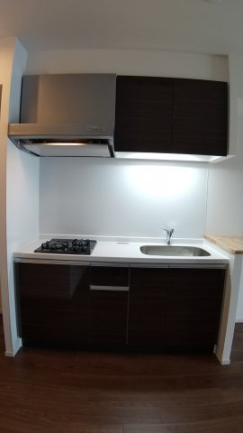 キッチン　壁付けキッチンでスペースを最大限有効活用できます！