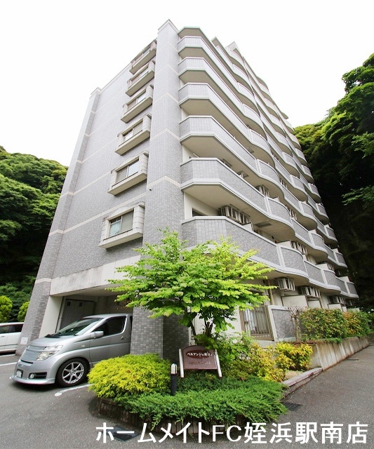 建物外観　★立派なマンションタイプ！★