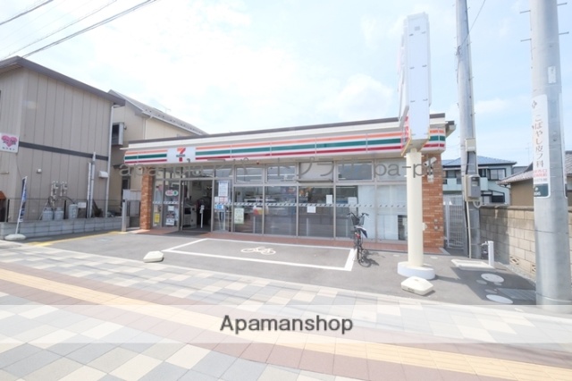コンビニ　セブンイレブン新河岸駅東口店（コンビニ）まで450m