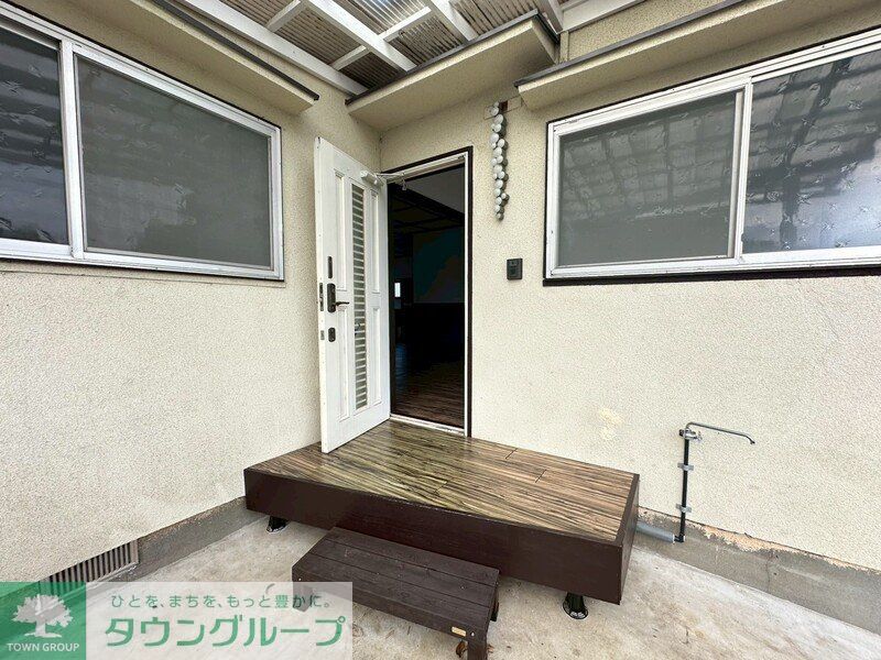 エントランス　庭