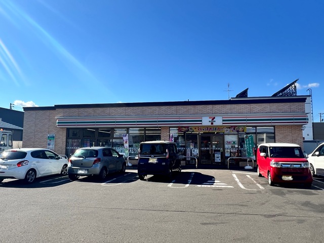 コンビニ　セブンイレブン恵庭和光町店（コンビニ）まで603m