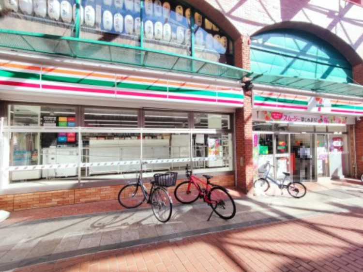コンビニ　セブンイレブン 上尾モンシェリー店（コンビニ）まで512m