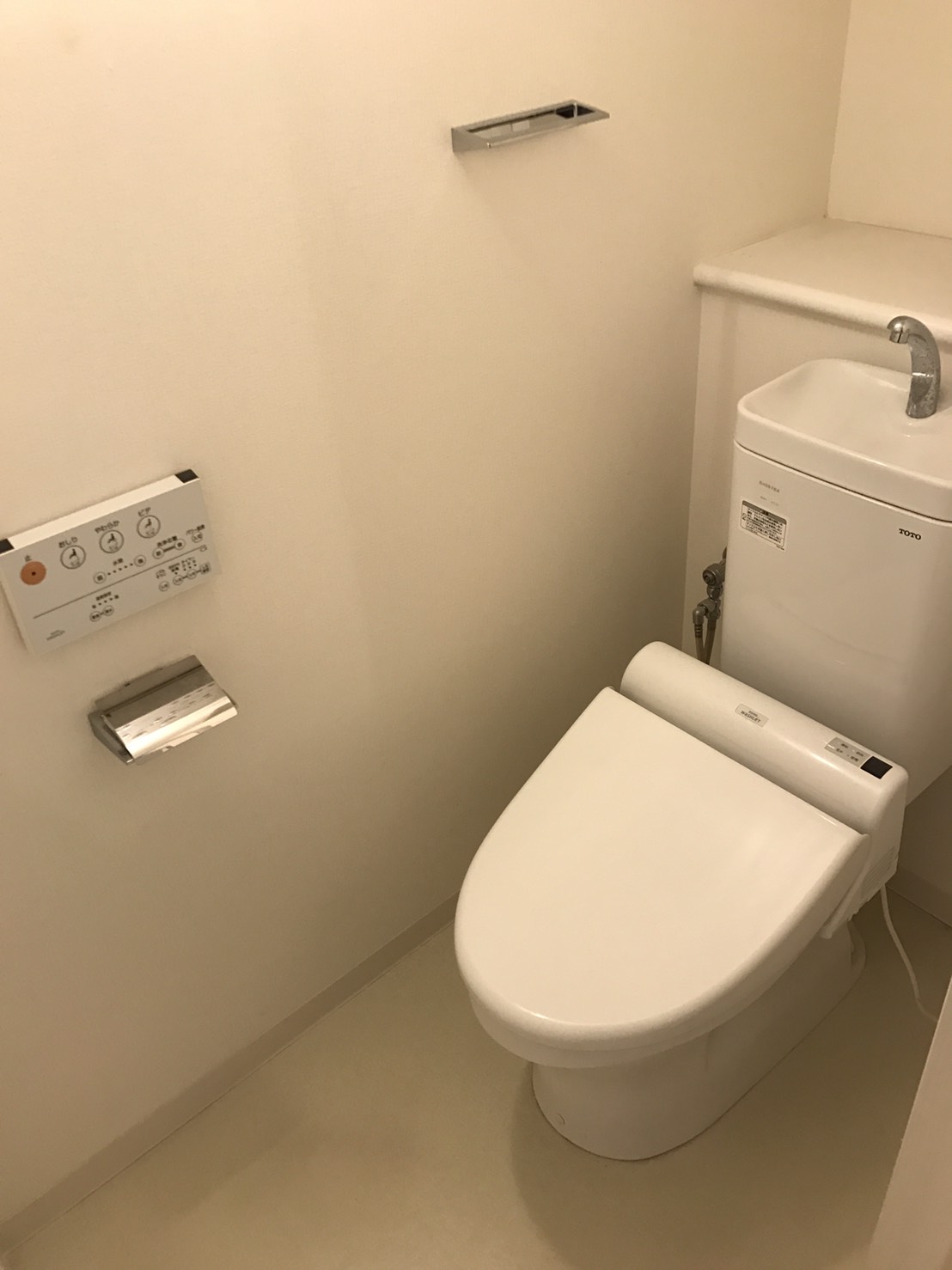 トイレ　同タイプ別部屋参照
