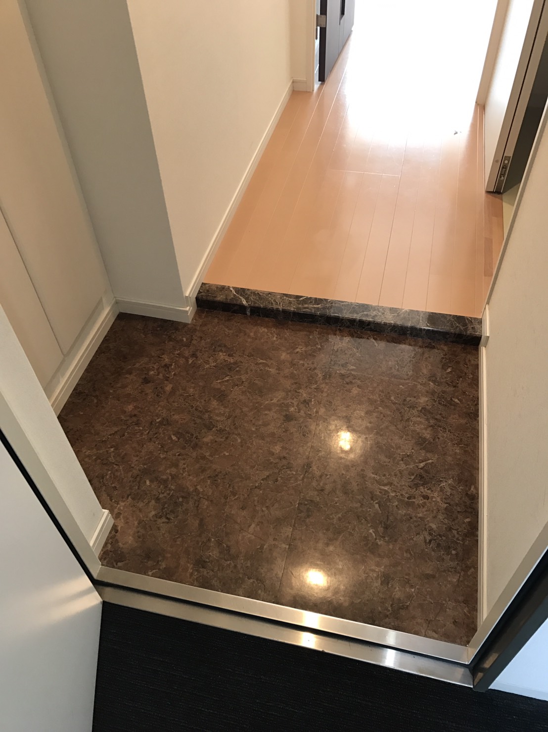 玄関　同タイプ別部屋参照