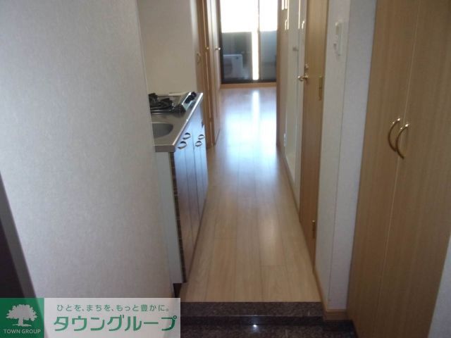 玄関　駐輪場