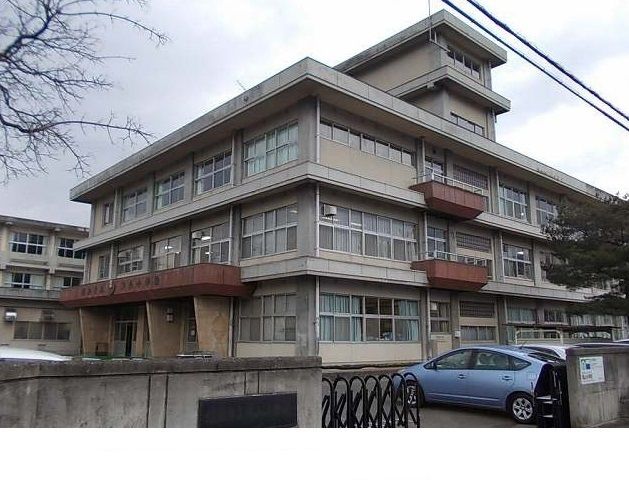 小学校　福島市立瀬上小学校（小学校）まで1300m