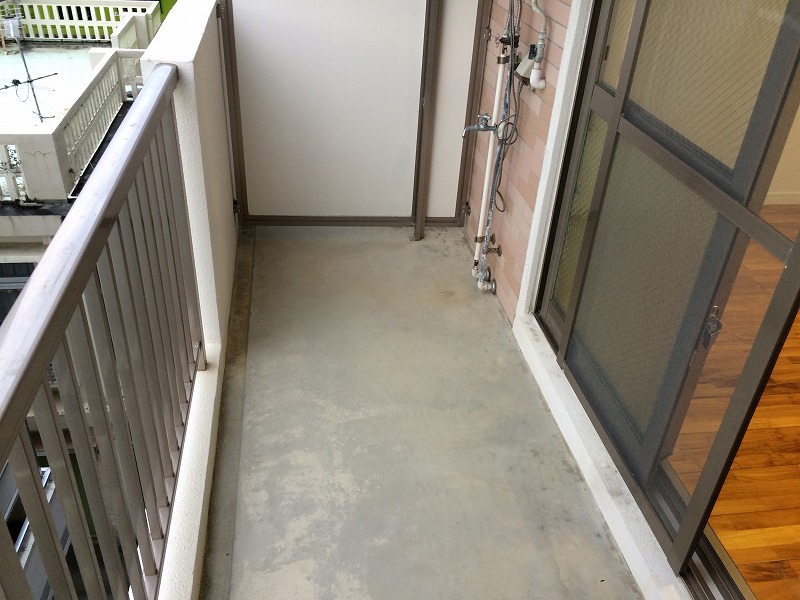 バルコニー　※写真と現状が異なる場合がございます