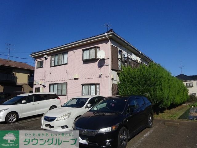 建物外観　駐車場