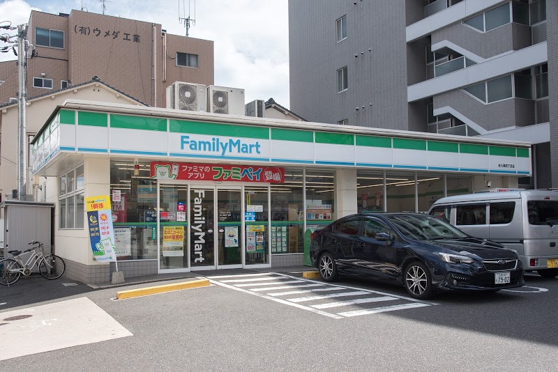 コンビニ　ファミリーマート舟入南四丁目店（コンビニ）まで375m