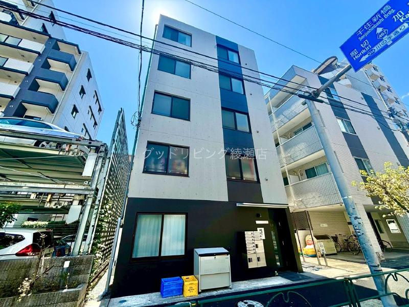 建物外観　2025.09.02