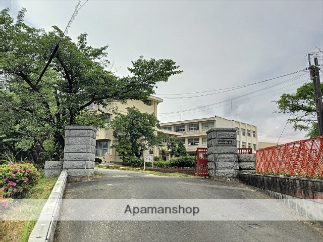小学校　片葩小学校（小学校）まで988m