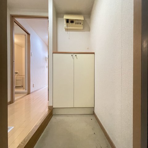 玄関　同仕様タイプです