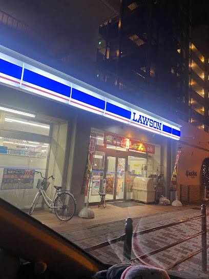 コンビニ　ローソン 東三国店（コンビニ）まで83m