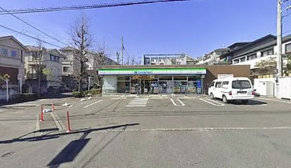 コンビニ　ファミリーマート金程住宅店（コンビニ）まで650m