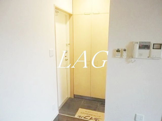 玄関　玄関です。