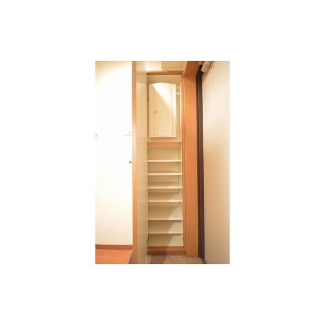 玄関　下駄箱　参照画像