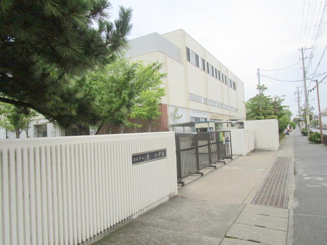 小学校　浦安市立東小学校（小学校）まで467m