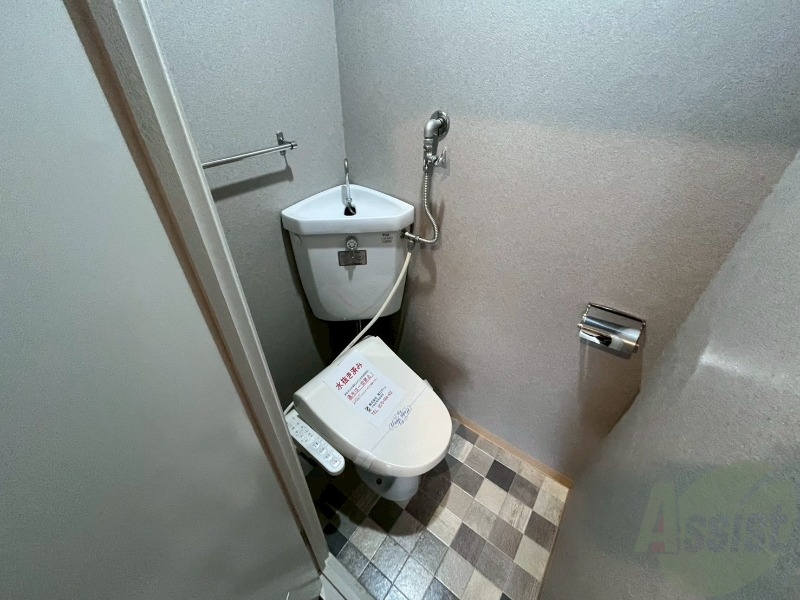 トイレ　清潔感があり安心して使用できるトイレになっておりました。