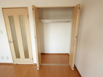 収納　居室クロゼット