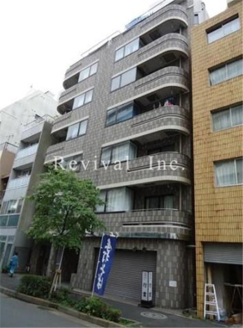 建物外観　築年数を感じさせない外観ですね