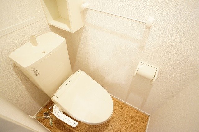 トイレ　シンプルで使いやすいトイレです
