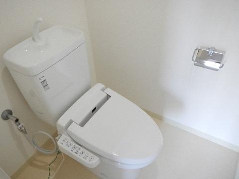 トイレ　シャワー付トイレ