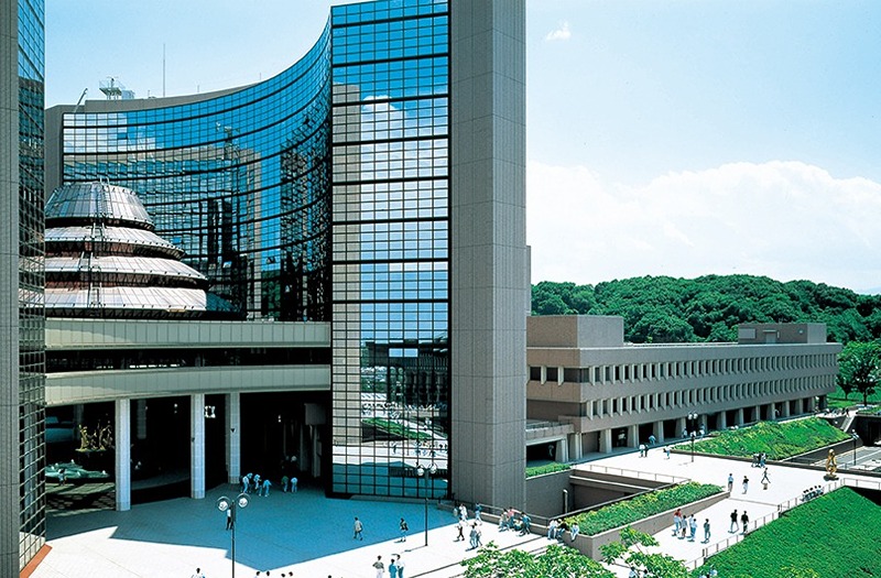 大学・短大　日本工学院八王子専門学校（大学・短大）まで2239m