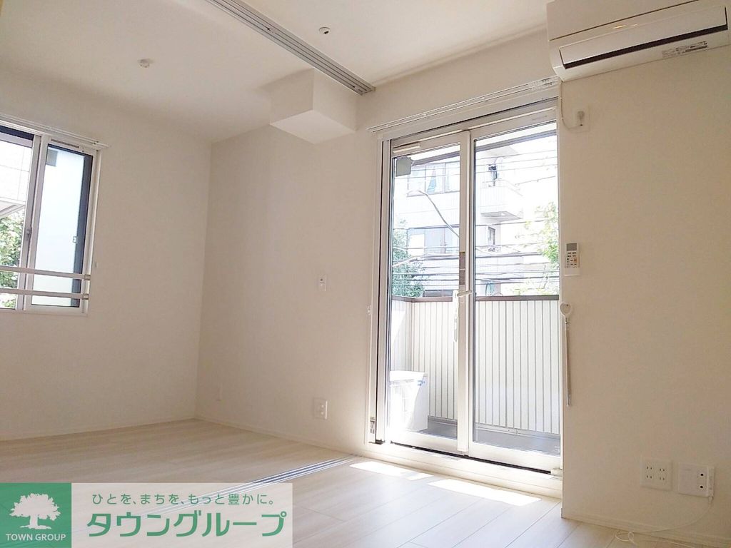 居室・リビング　★お部屋探しは株式会社タウンハウジング東京まで★