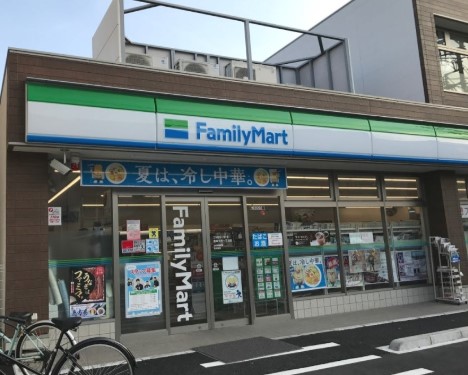 コンビニ　ファミリーマート豊島千早一丁目店（コンビニ）まで397m