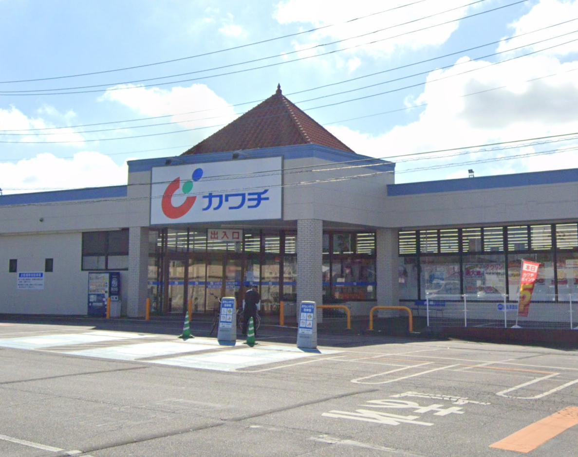 ドラックストア　カワチ薬品 石岡ばらき台店（ドラッグストア）まで325m