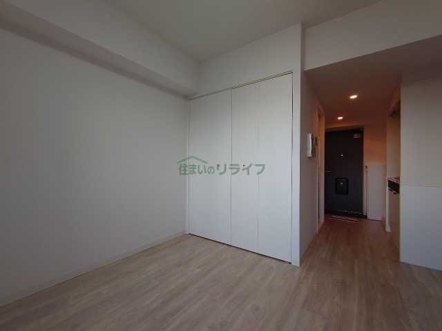 居室・リビング　※参考写真です。同じ間取りの別部屋になります。