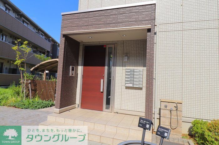 エントランス　エントランス