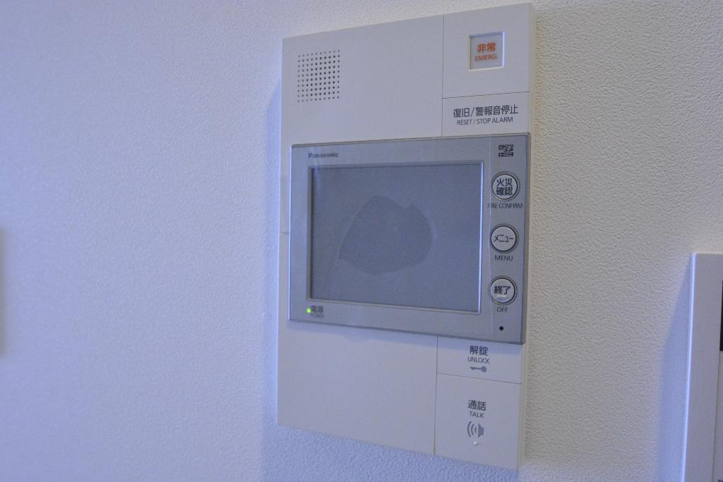 セキュリティ　カメラ付インターホン