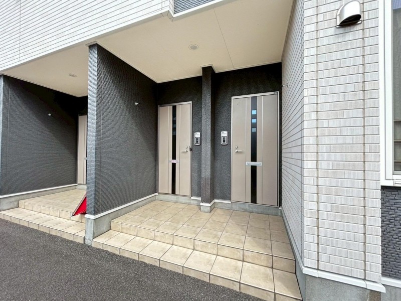 エントランス　エントランス