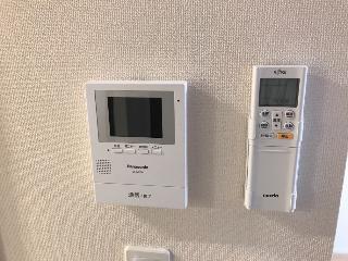 セキュリティ　カメラ付インターホン