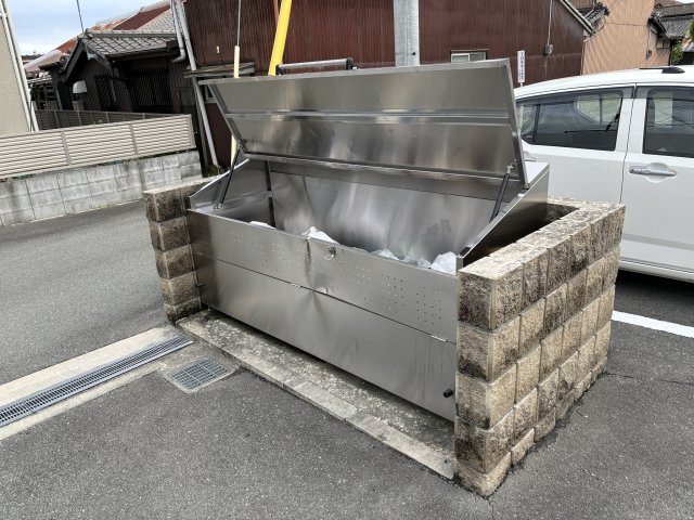 その他　ゴミ捨て場（その他）まで25m
