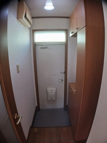 玄関　ゆったりとした玄関です