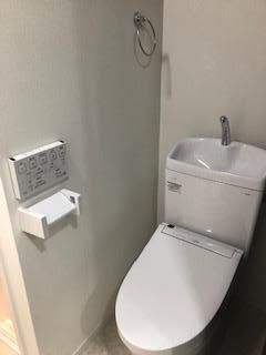 トイレ　コンパクトで使いやすいトイレです