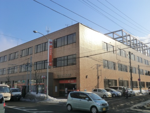 郵便局　白石南郷郵便局（郵便局）まで421m
