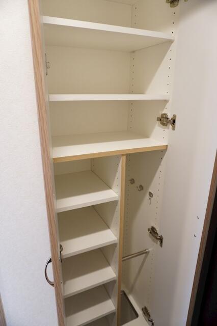 収納　下足入
