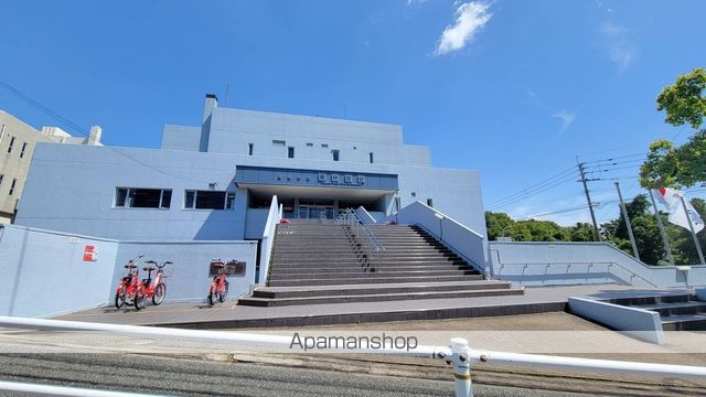 その他　東体育館（その他）まで441m