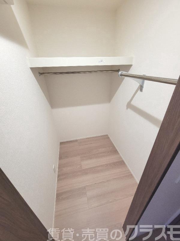 収納　ウォークインクローゼット
