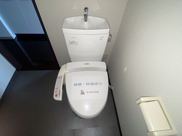 トイレ　ゆったりとした空間のトイレです