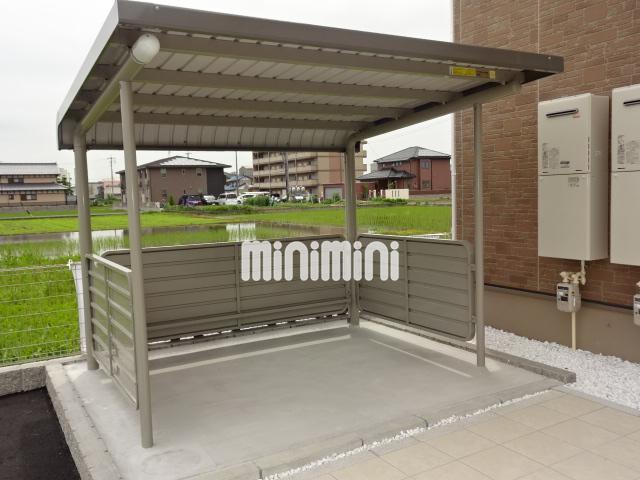 その他共有部分　駐輪場の様子です。