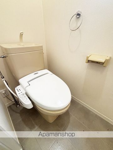 ＪＲ東海道本線 藤枝駅 徒歩15分 2階建 築31年のトイレ写真